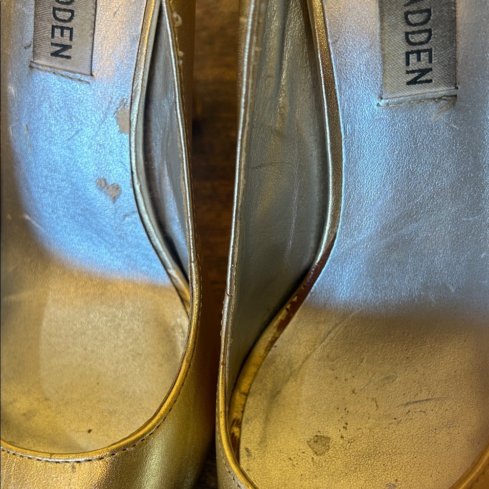 Steve Madden Metallic Gold Peep-Toe Heels - Picture 7 of 9